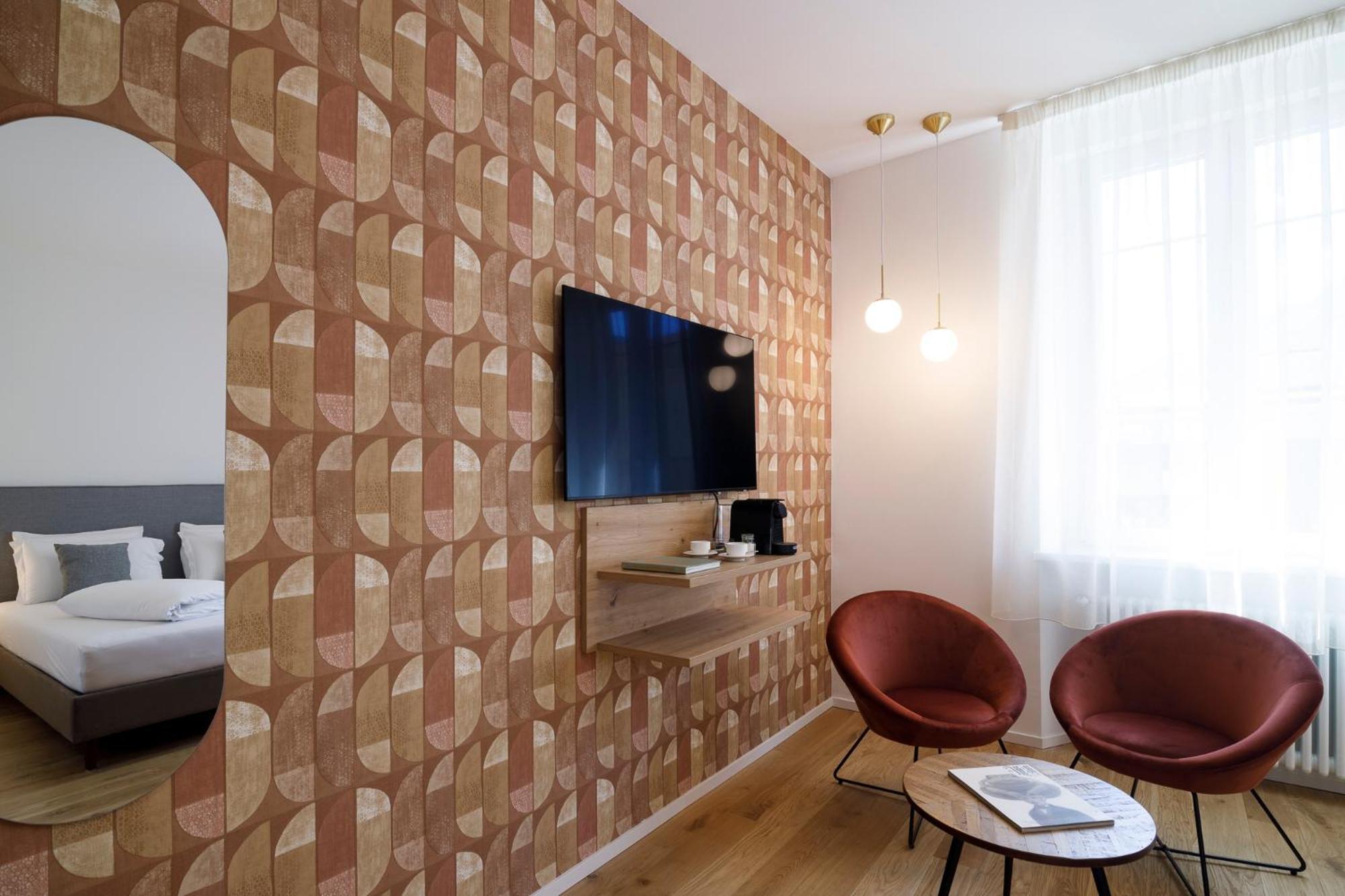 Electric Rooms & Suites 特伦托 外观 照片