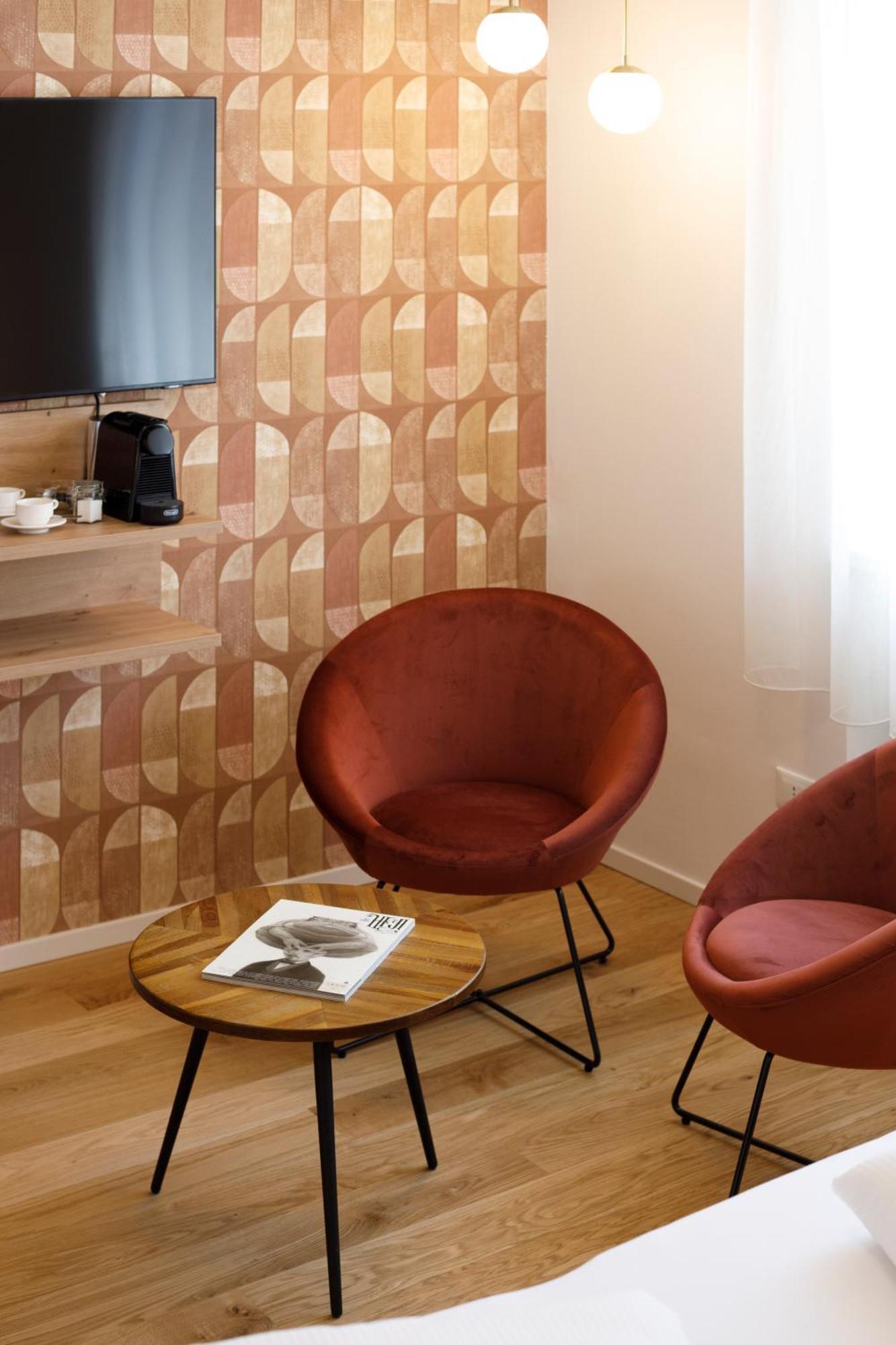 Electric Rooms & Suites 特伦托 外观 照片